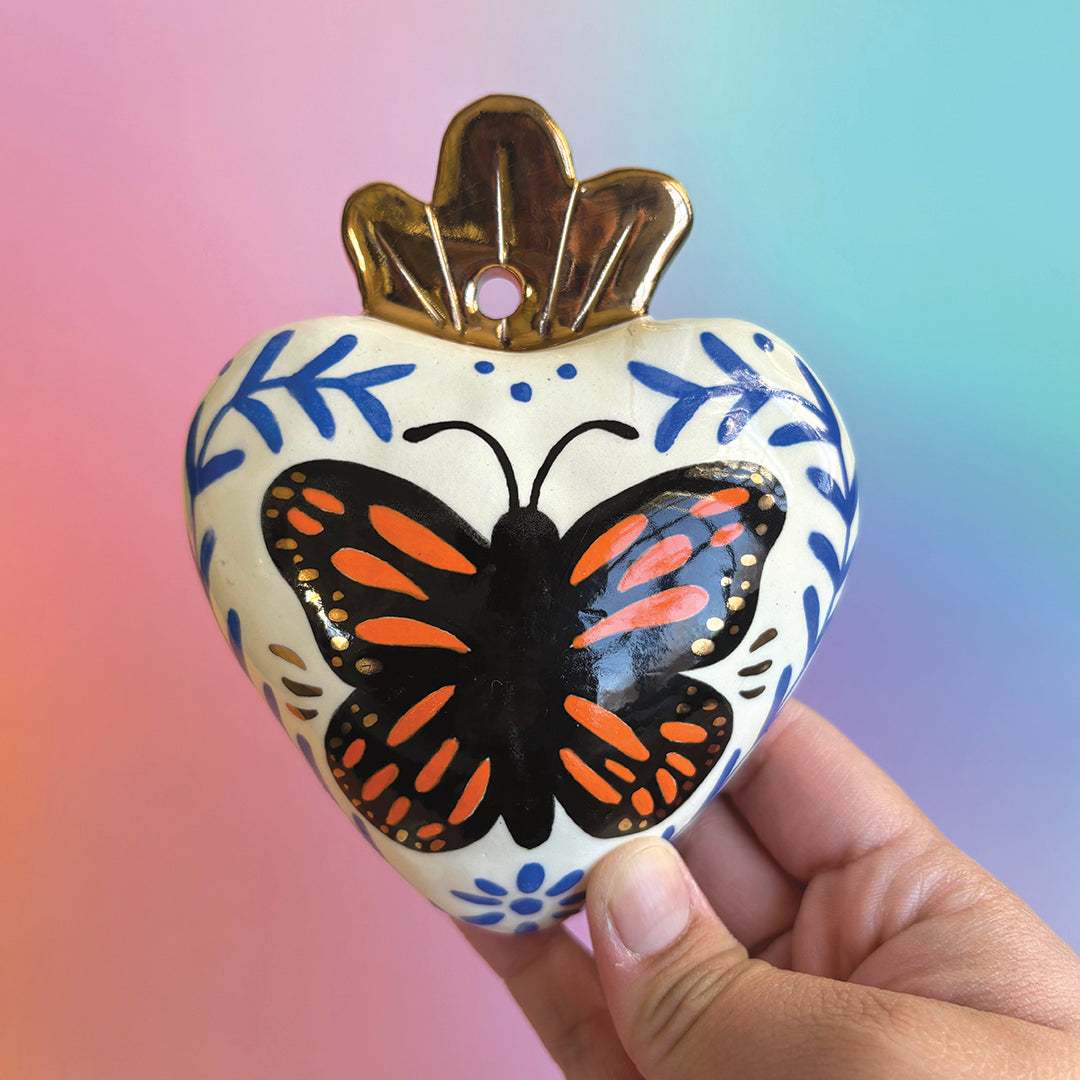 Mariposita Corazoncito Wall Hanging | Discounted
